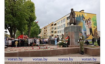 День Победы — с громом майских маршей, в сиянье фронтовых наград. Торжественный митинг прошел в Вороново