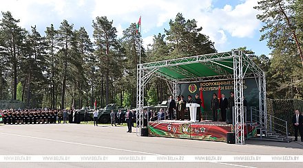 Александр Лукашенко: мощь и силу армии определяют преданные родной стране военнослужащие 