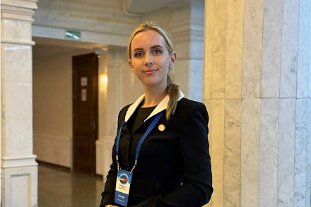 Член Молодежного Совета при Совете Республики Национального собрания Беларуси, главный санитарный врач Вороновского района Александра Рекеть принимает участие в третьем Белорусско-Узбекском женском бизнес-форуме»  