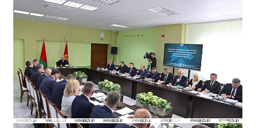 Александр Лукашенко поручил доработать проект указа по развитию юго-востока Могилевской области на пятилетку