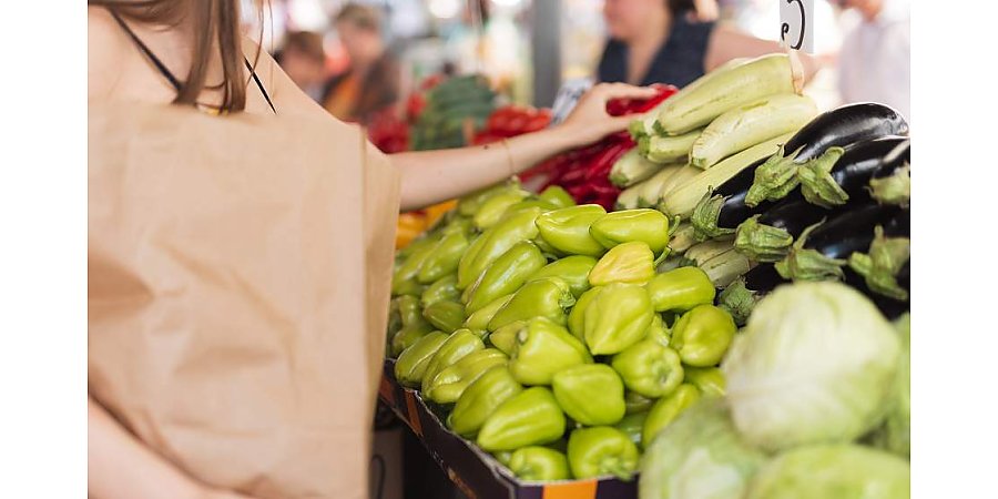 Сообщить о превышении цен на фрукты и овощи теперь можно на «горячую линию»