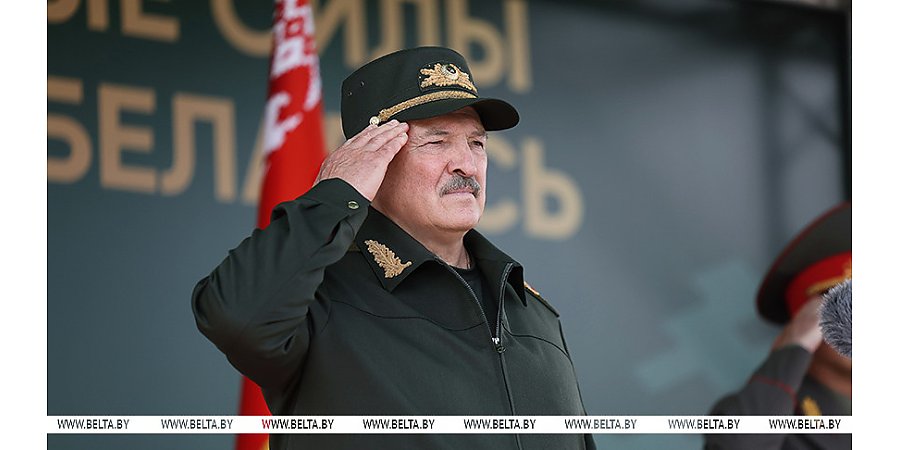 Ядерная тренировка, настоящие мужики и "россиеобразующая" область. Итоги недели Президента