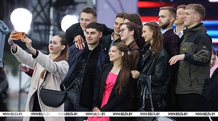 Президент Беларуси: «Молодость - время первых серьезных решений и выбора жизненного пути»