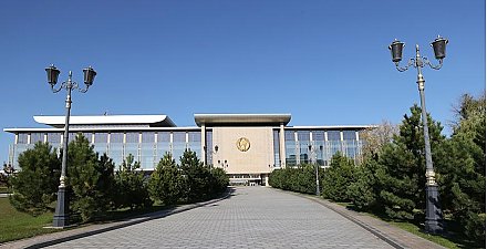 Торговлю и поставщиков будут штрафовать за отсутствие в продаже овощей. Александр Лукашенко подписал новый закон