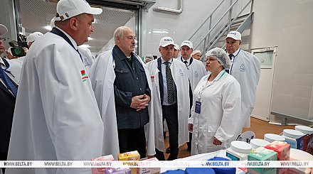 "Требования в десять раз жестче". Для кого Лукашенко просит расширить линейку детского питания?