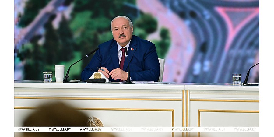 Лукашенко-мотиватор, правда о президентских буднях и будущее Беларуси. Главное о встрече со студентами в Минске