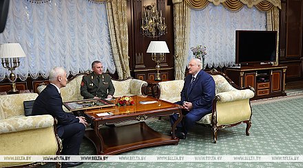 Александр Лукашенко о предстоящих военных учениях с Россией: ни на кого нападать не собираемся