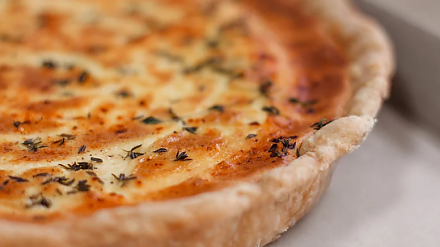 Испеките пироги с грибами: народные приметы на 23 декабря