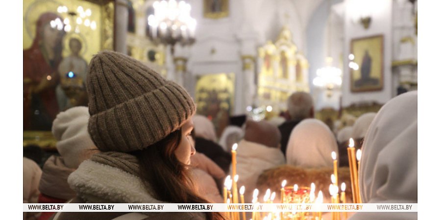 Православные верующие отмечают Прощеное воскресенье