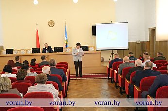 На планерке у председателя Вороновского района заслушаны отчеты об организации питания работников сельхозпредприятий и системе обращения с отходами