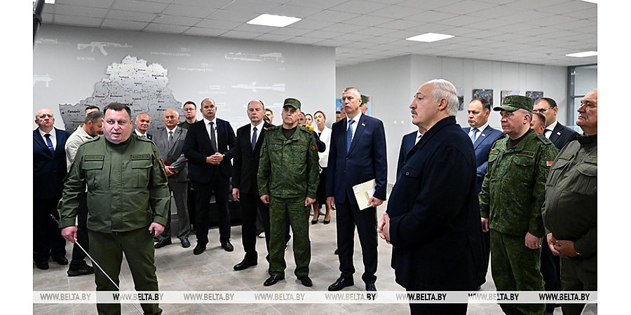 "Это основа любой армии". Александр Лукашенко посетил уникальное отечественное производство стрелкового оружия