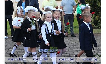 Вперед к знаниям! В школах Вороновского района прошли торжественные линейки, посвященные началу учебного года (фото)