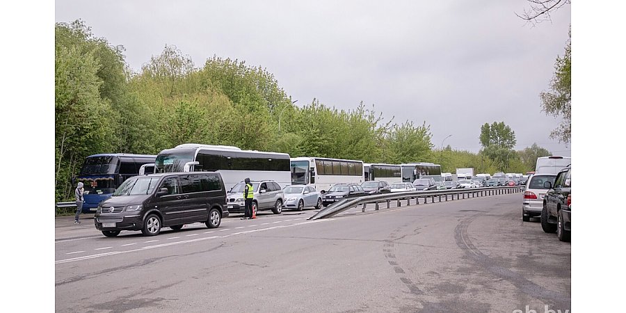 Выезд за границу: что изменится этой осенью и в 2027 году?