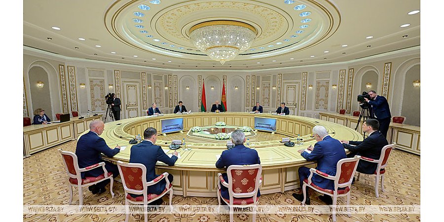 Александр Лукашенко предлагает Тюменской области развивать сотрудничество в нефтяной сфере