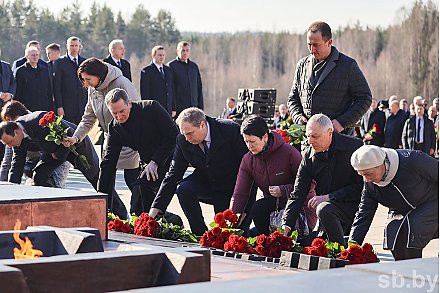 Карпенко: сегодня тема Хатыни звучит актуально как никогда