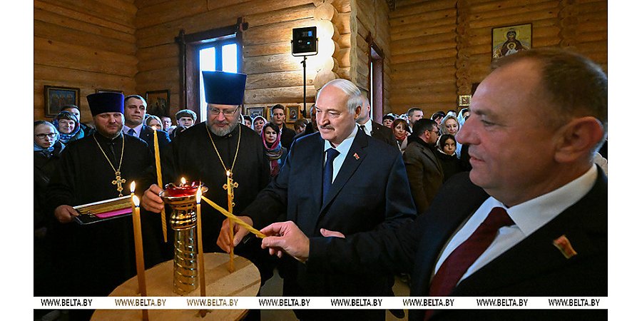 Пасхальная свеча, биотехнологии, кадровый день и посольские грамоты. Итоги недели Президента