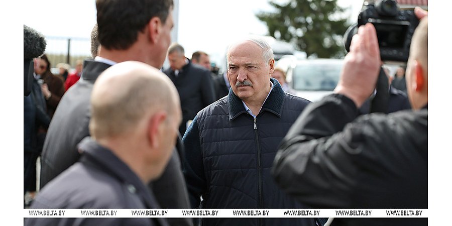 Началась большая командировка Александра Лукашенко в Гомельскую область