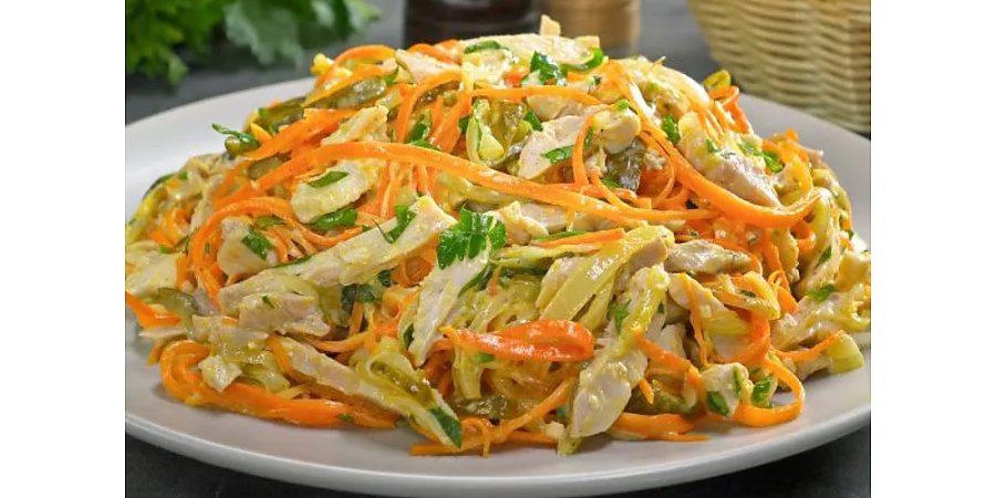 И просто, и вкусно: рецепт салата «Обжорка» для семейного вечера