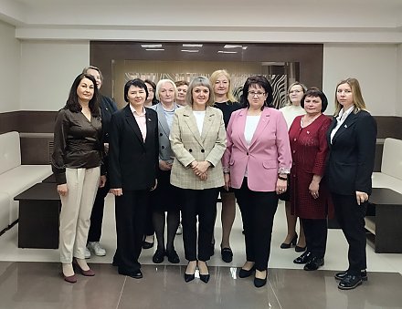 Укрепление традиционных семейных ценностей и профилактика разводов обсуждались на семинаре-учебе управляющих делами сельисполкомов Вороновского района
