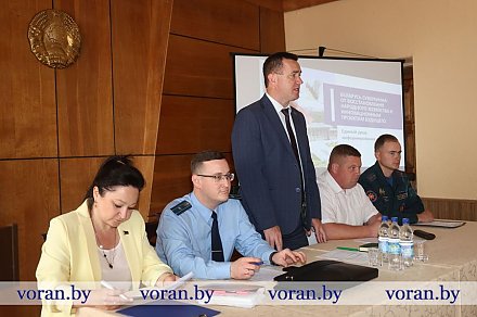 Наша независимость – это честный труд каждого из нас. В Вороновском районе прошел единый день информирования