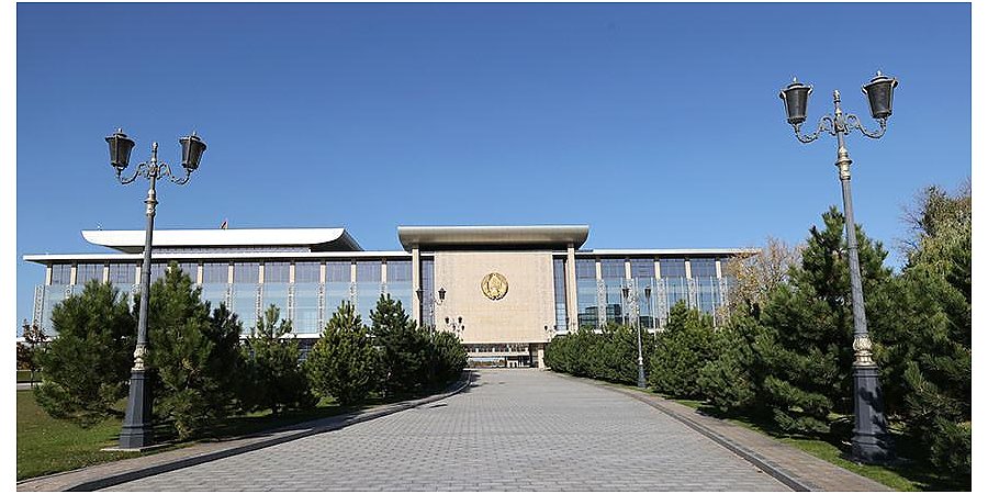 Торговлю и поставщиков будут штрафовать за отсутствие в продаже овощей. Александр Лукашенко подписал новый закон