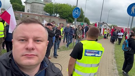 Пока все вокруг озадачены, за кого голосовать на польских выборах, сами поляки протестуют