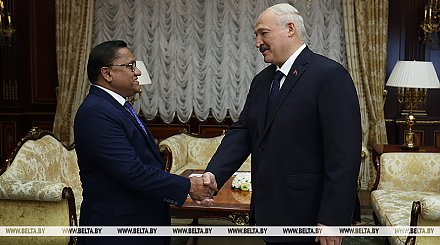 Александр Лукашенко: Беларусь хотела бы расширить сотрудничество со Шри-Ланкой