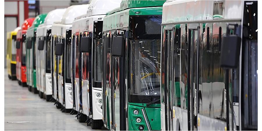 Александр Лукашенко сегодня посетил Минский автозавод