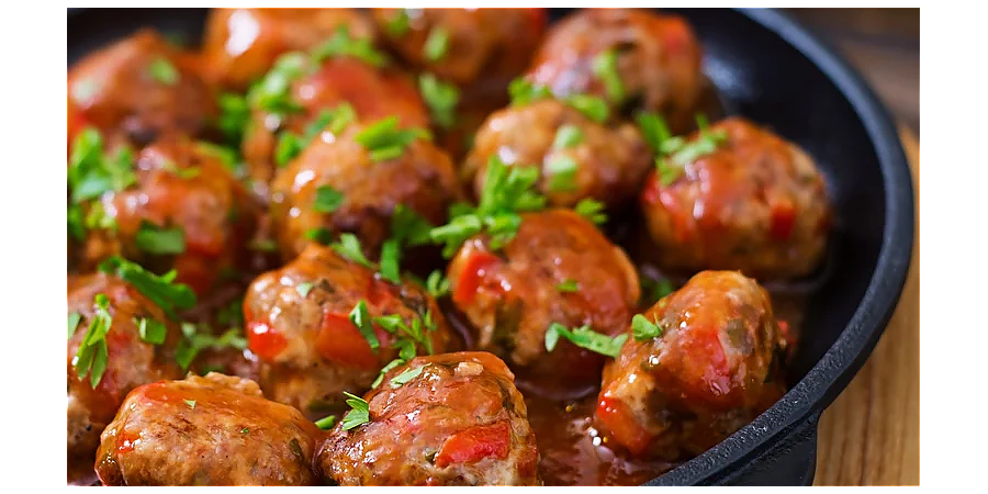 Приготовьте любое мясное блюдо в день Григория: приметы на 23 января