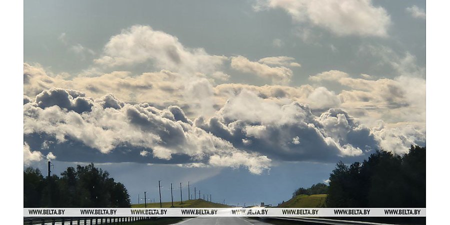 Теплая погода с дождями и грозами ожидается сегодня в Беларуси