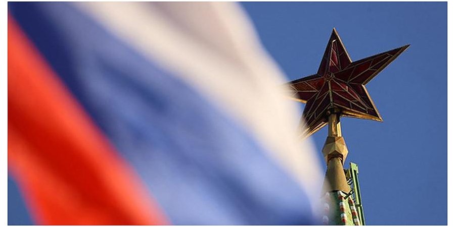 Александр Лукашенко поздравил Президента России Владимира Путина с Днем России