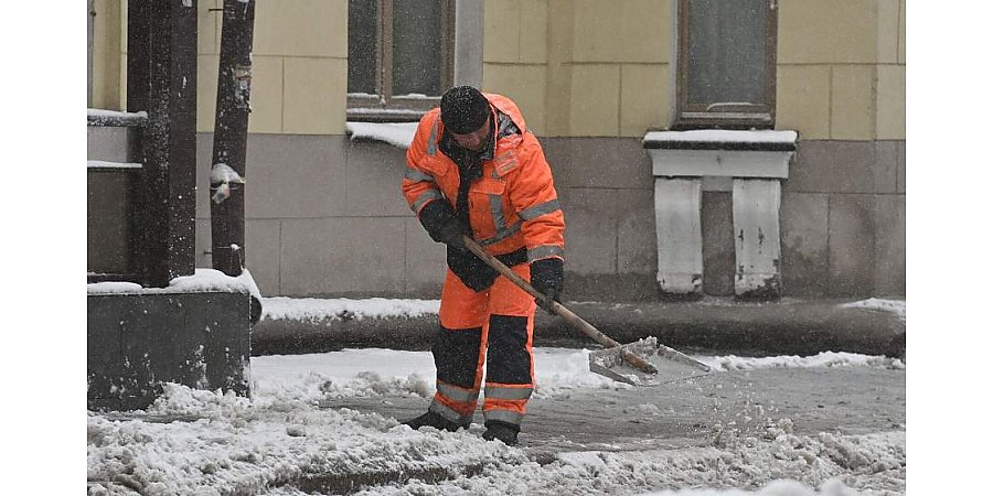 Уборщикам в Беларуси планируют поднять зарплату