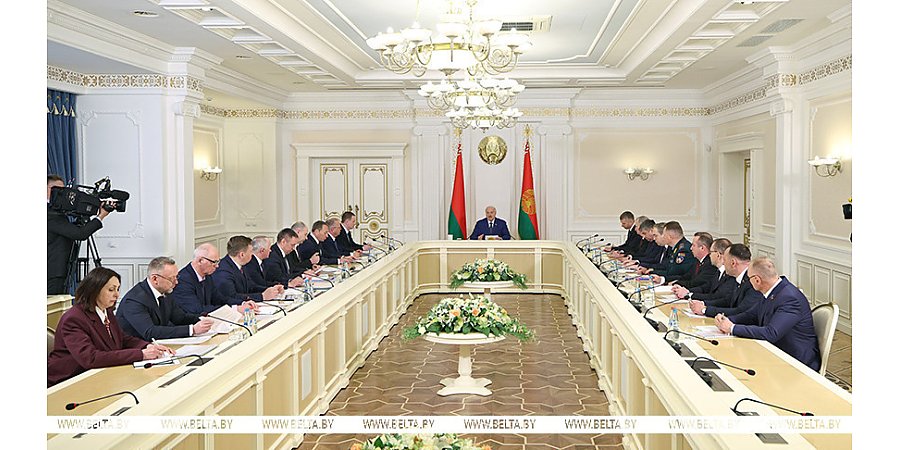 Александр Лукашенко собрал совещание по развитию БНБК. Чего Президент ждет от промышленного гиганта Беларуси?