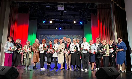 В Гродно чествовали представителей «золотого фонда» профсоюзного движения