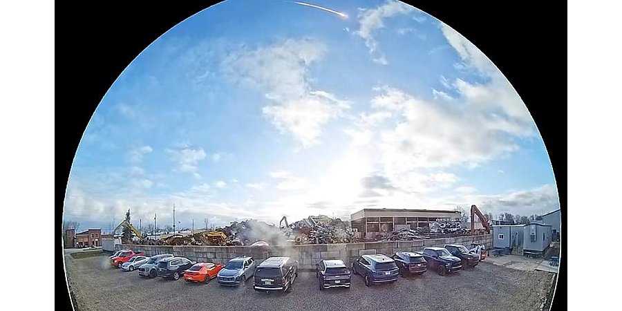 Метеорит в небе напугал жителей двух штатов США