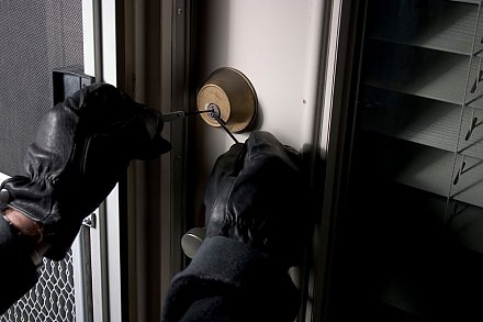 Как защитить себя и свое имущество от кражи?