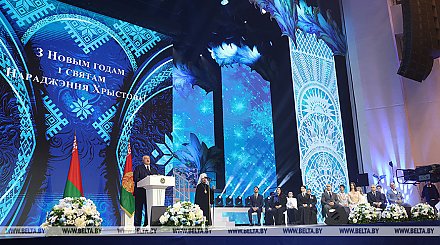 Александр Лукашенко подчеркнул важность сохранения единства в Беларуси на фоне "бешенства" современного мира