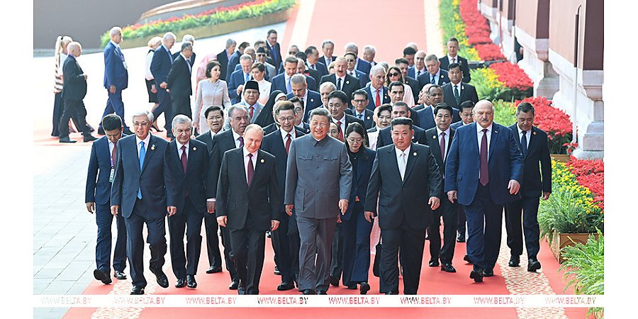 "Шанхайская семья", парад Победы и марафон встреч. Завершился многодневный визит Александра Лукашенко в Китай
