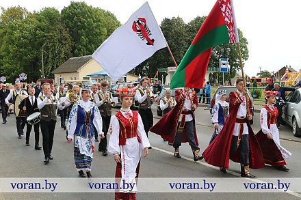 Гэта наша гісторыя! На Воранаўшчыне адзначаюць Дзень народнага адзінства