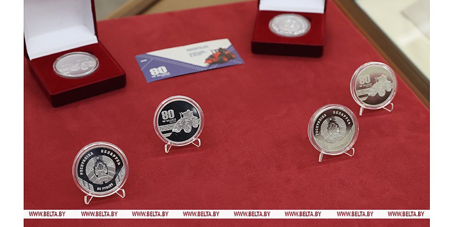 Первые памятные монеты, отчеканенные в Беларуси, поступят в продажу 29 апреля