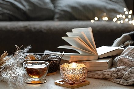 Купите книгу в Наумов день: приметы на 14 декабря 2025