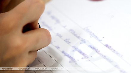 Учитель, фронтовичка, жена офицера. Более 60 эссе о белорусских женщинах написали в Гродненской области 