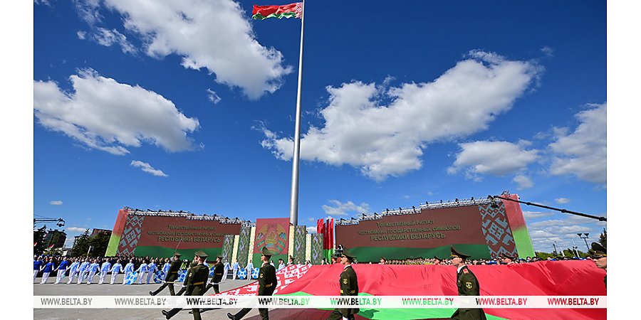 Александр Лукашенко: национальные символы укрепляют единство белорусского народа и сподвигают на великие свершения