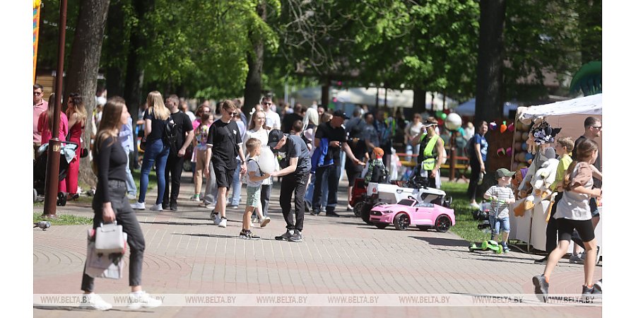 Беларусь по численности населения вышла на седьмое место среди стран СНГ