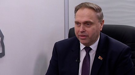 Владимир Караник заявил о лидерстве Гродненской области по многим показателям весенних полевых работ в стране