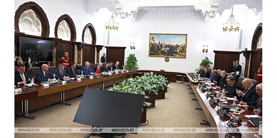 Александр Лукашенко: Беларусь и Алжир в ближайшие год-два должны выйти на товарооборот хотя бы $500 млн