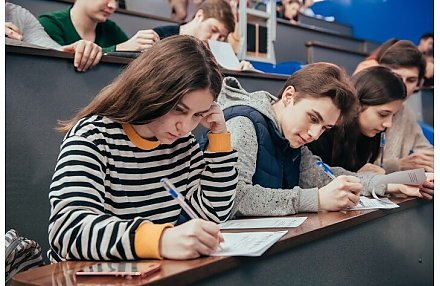 В белорусских вузах изменятся вступительные испытания на отдельные специальности