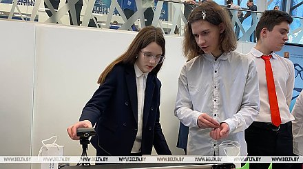 Прототип умного сортировщика мусора разработали школьники в Национальном детском технопарке