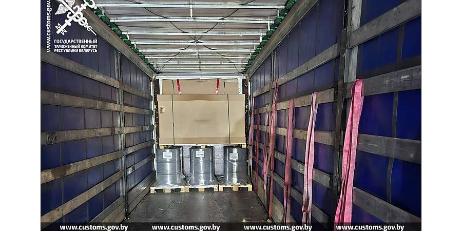 Таможенники пресекли поставку партии гашиша из Евросоюза