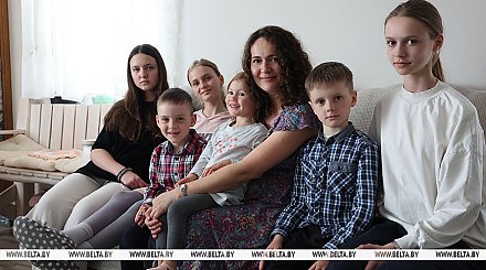 Три образа белорусской женщины. Какие проекты готовят для многодетных родителей в 2026 году